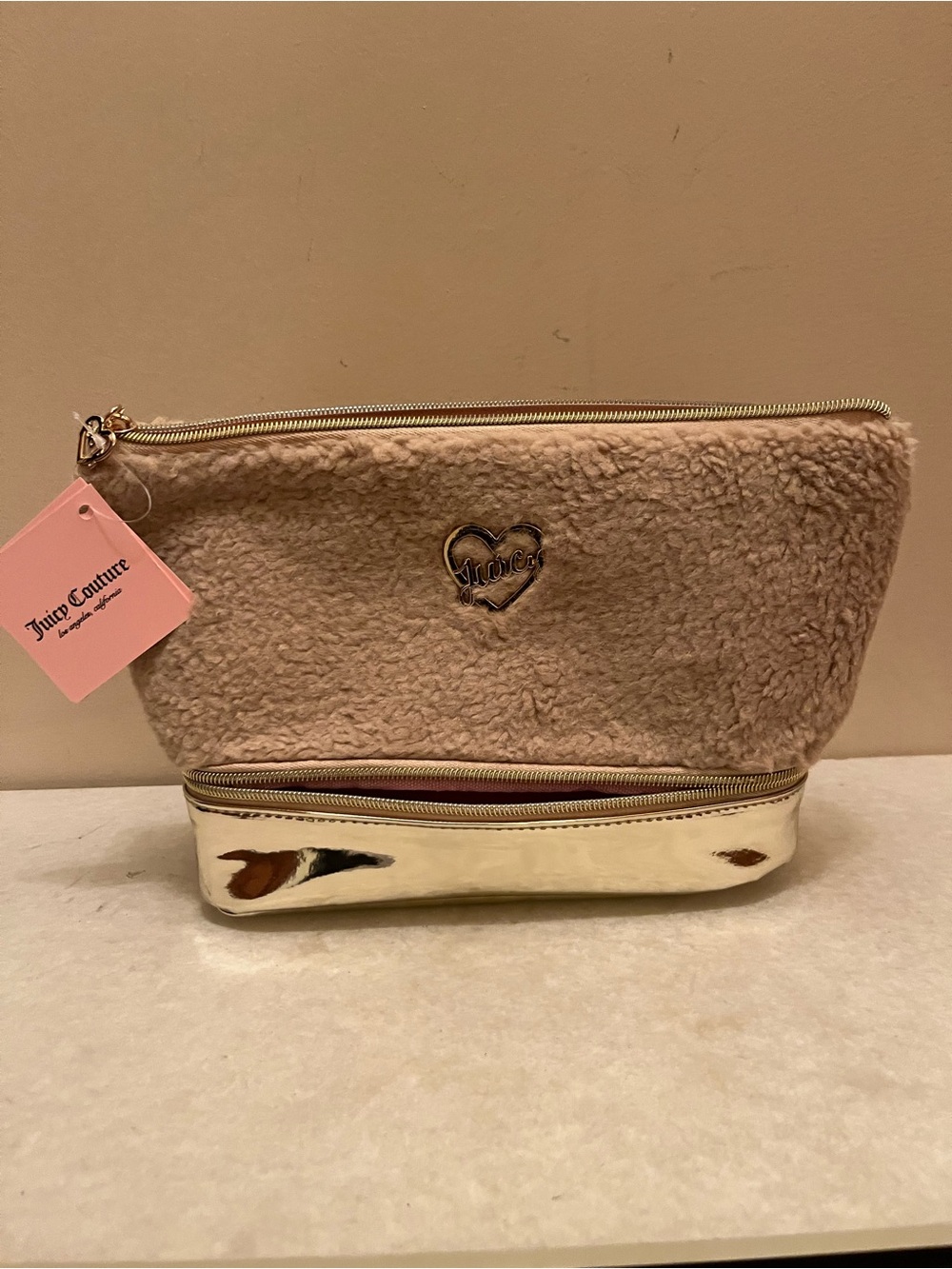 Juicy couture travel bag